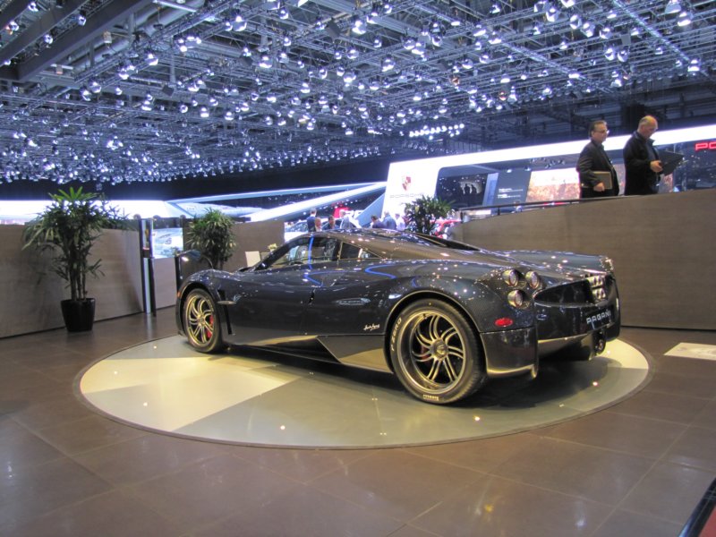 paganihuayra12.jpg