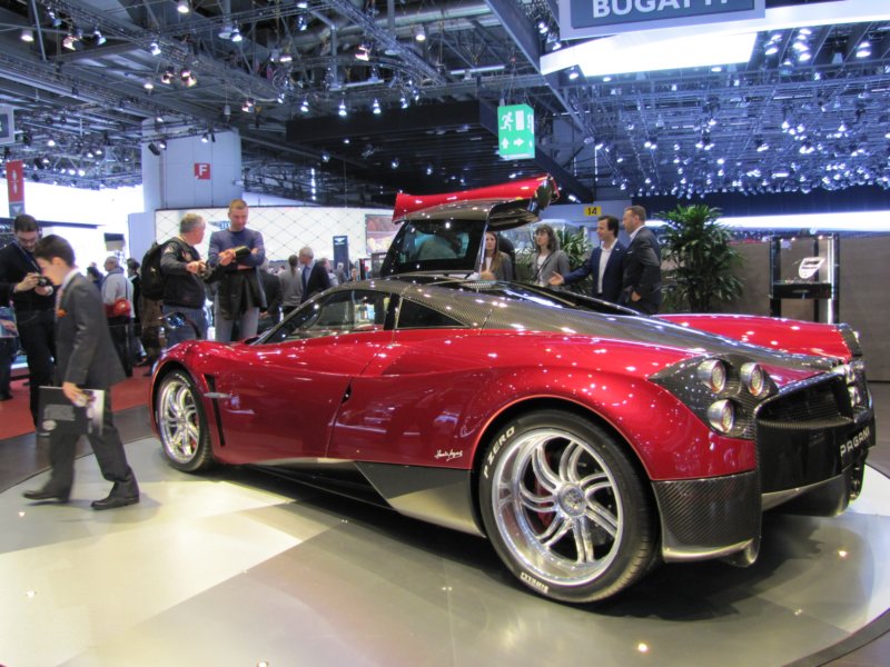 paganihuayra22.jpg