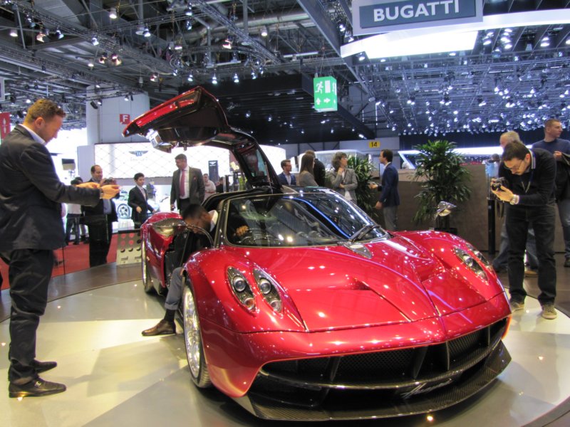 paganihuayra32.jpg
