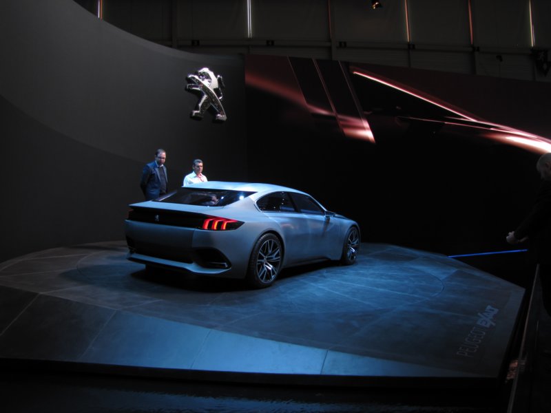 peugeotexalt36.jpg