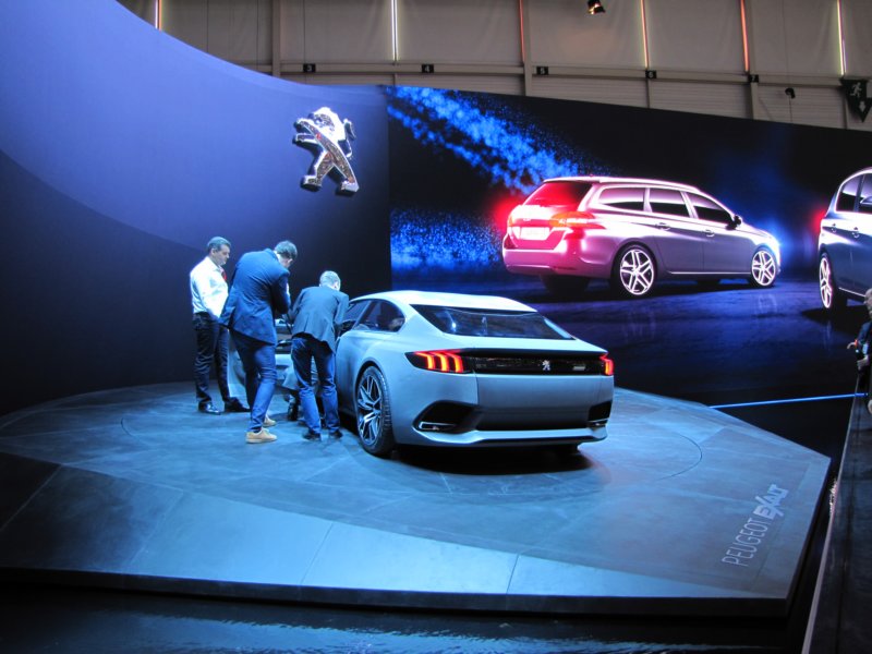 peugeotexalt57.jpg