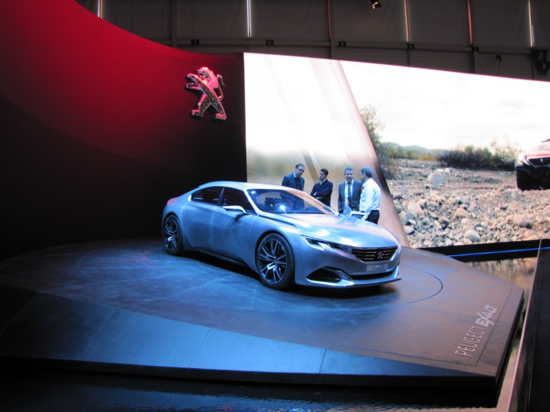 peugeotexalt58.jpg