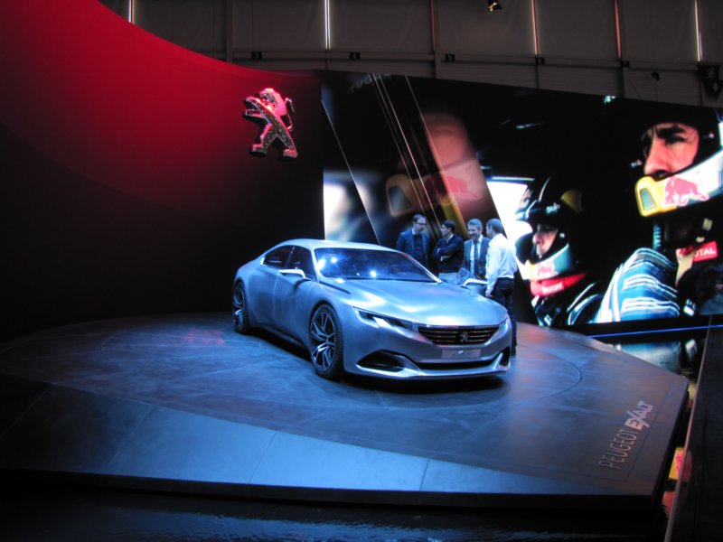 peugeotexalt74.jpg