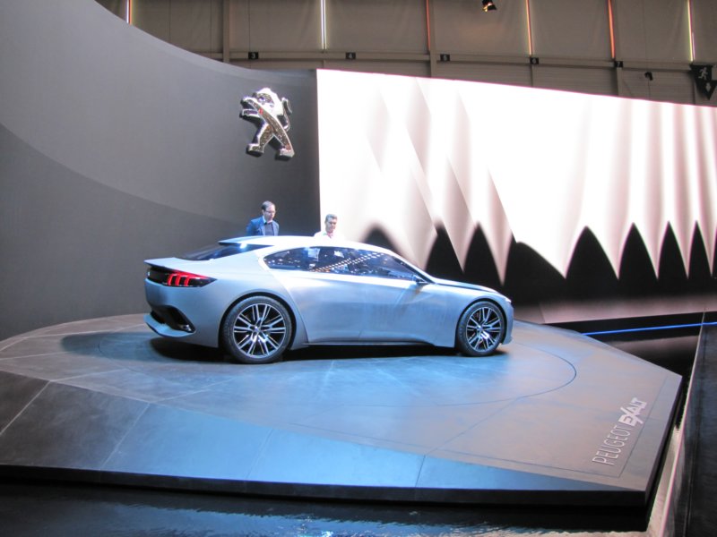 peugeotexalt82.jpg