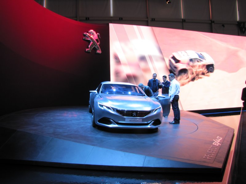 peugeotexalt9.jpg