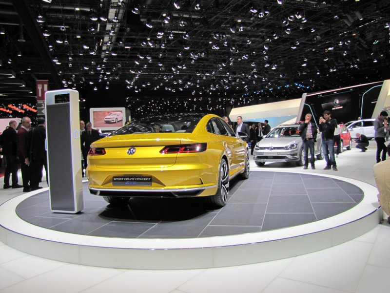 volkswagensportcoupconceptgte32.jpg