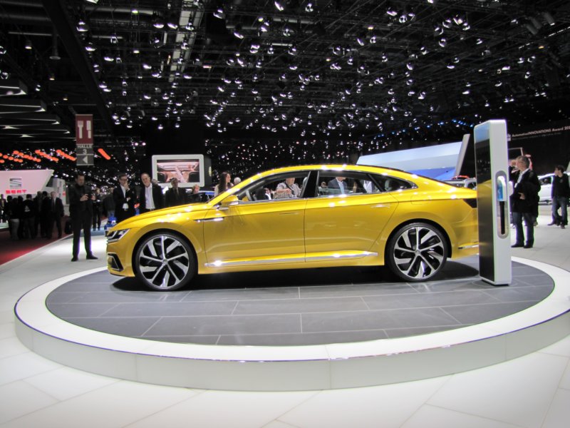 volkswagensportcoupconceptgte5.jpg