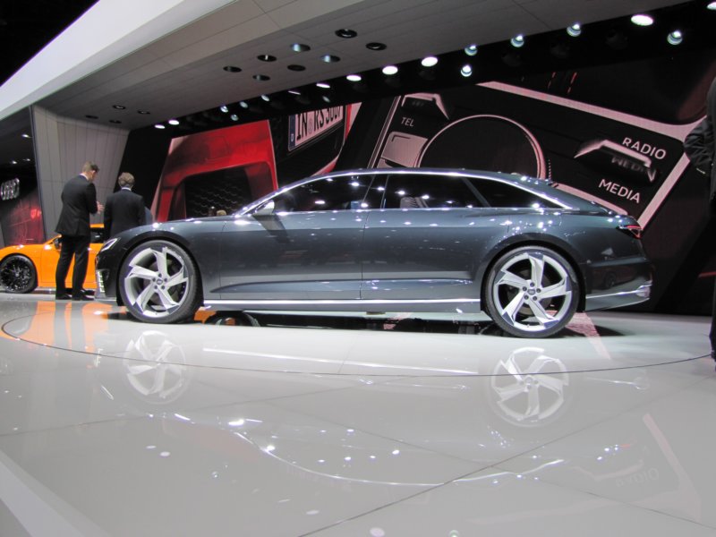 audiprologueavant86.jpg