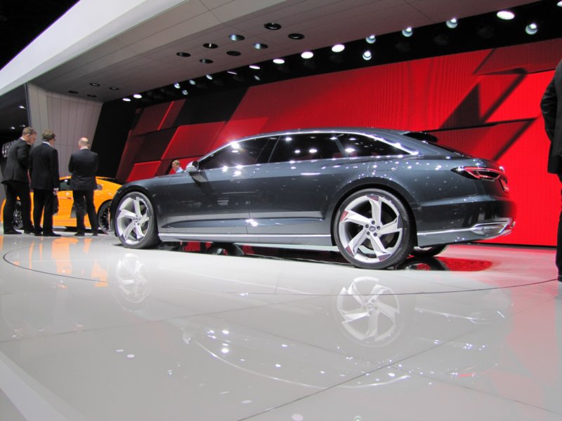 audiprologueavant98.jpg