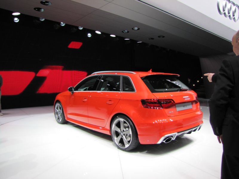 audirs3sportback25tfsiquattrostronic19.jpg