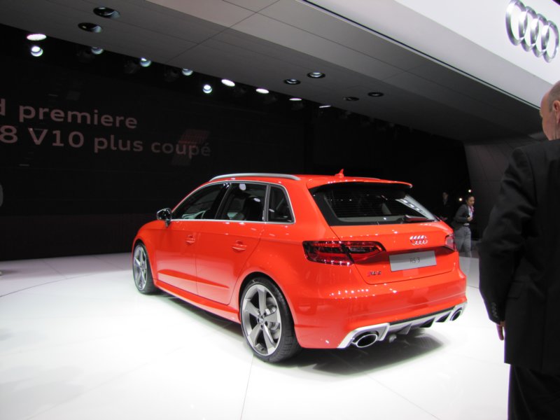 audirs3sportback25tfsiquattrostronic23.jpg