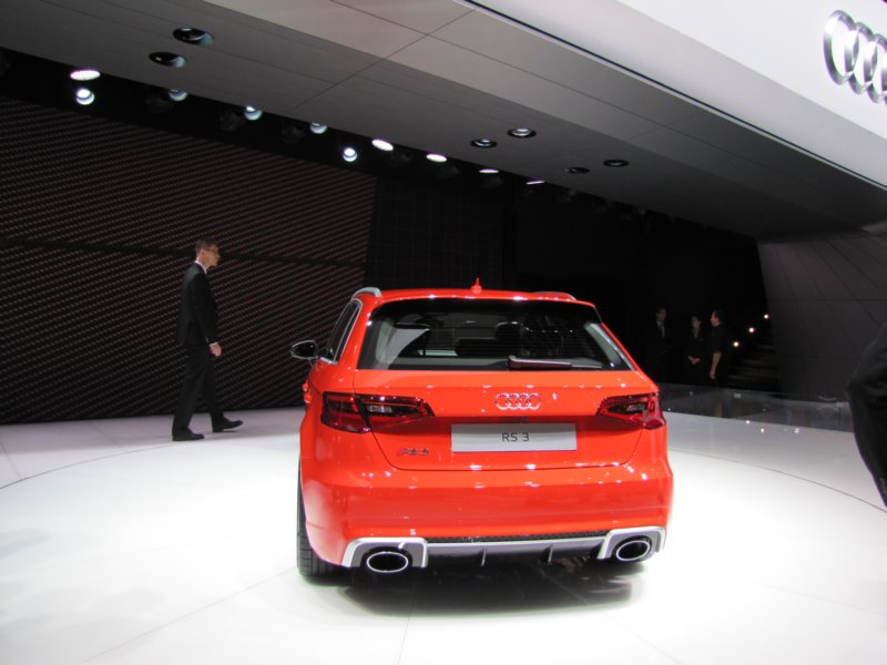 audirs3sportback25tfsiquattrostronic25.jpg