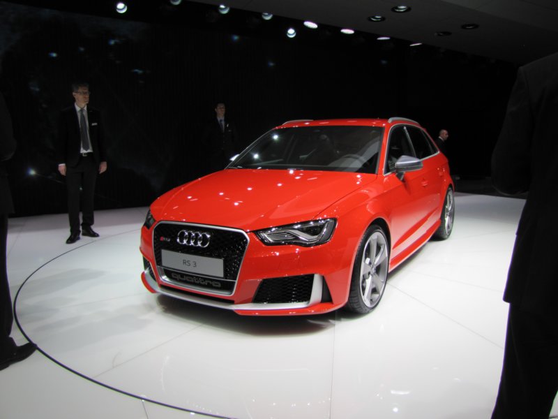 audirs3sportback25tfsiquattrostronic35.jpg