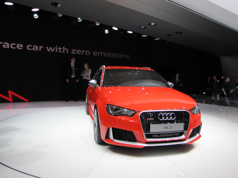 audirs3sportback25tfsiquattrostronic61.jpg