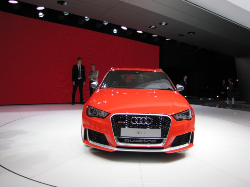 audirs3sportback25tfsiquattrostronic64.jpg