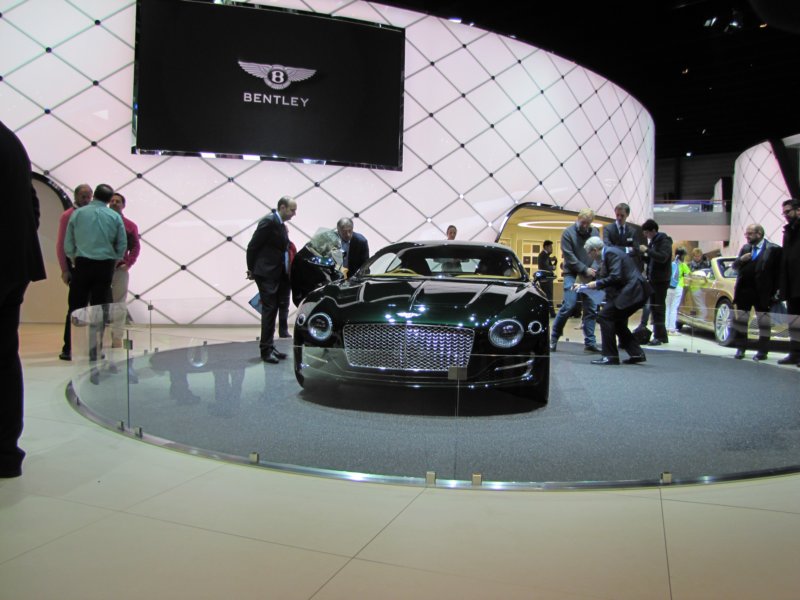 bentleyexp10speed649.jpg