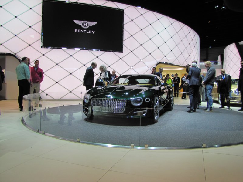 bentleyexp10speed657.jpg
