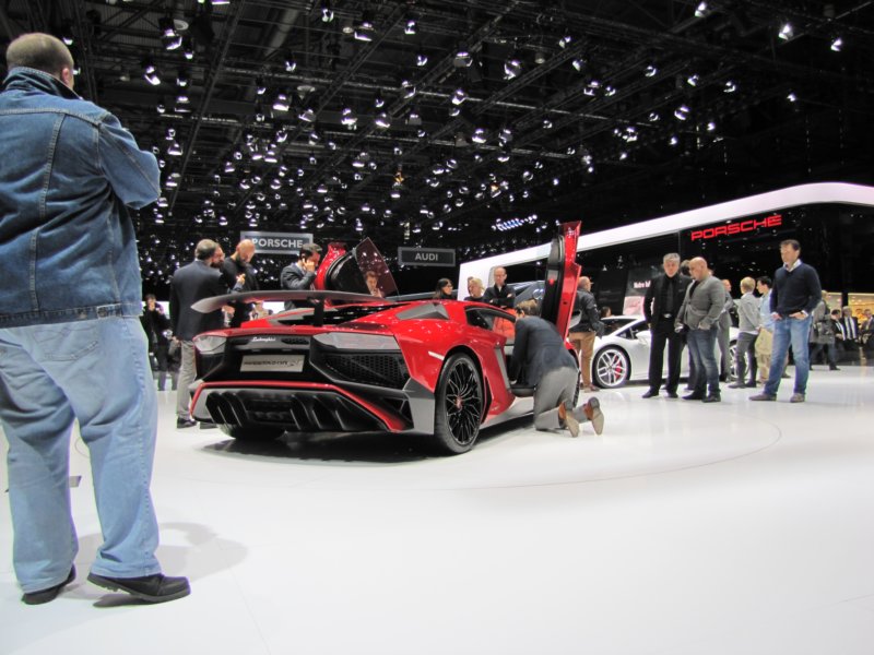 lamborghiniaventadorlp7504superveloce16.jpg