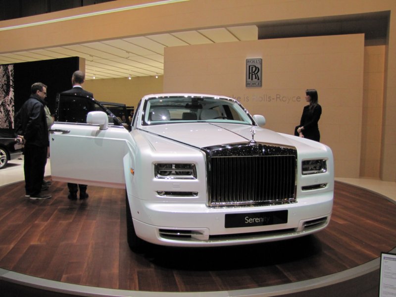 rollsroyceserenityphantomextendedwheelbase13.jpg
