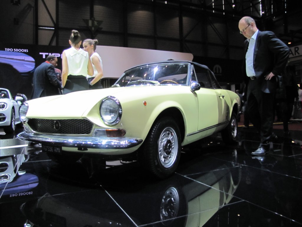 fiat124sportspiderbs119702.jpg