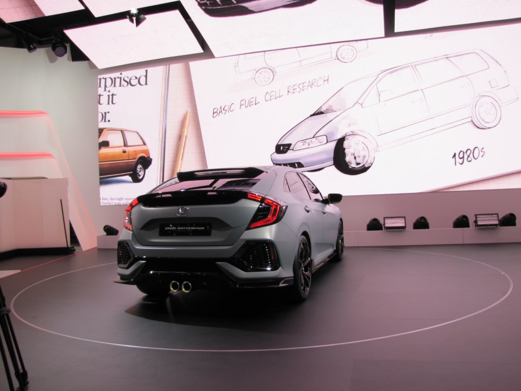 hondacivichatchbackprototype5.jpg