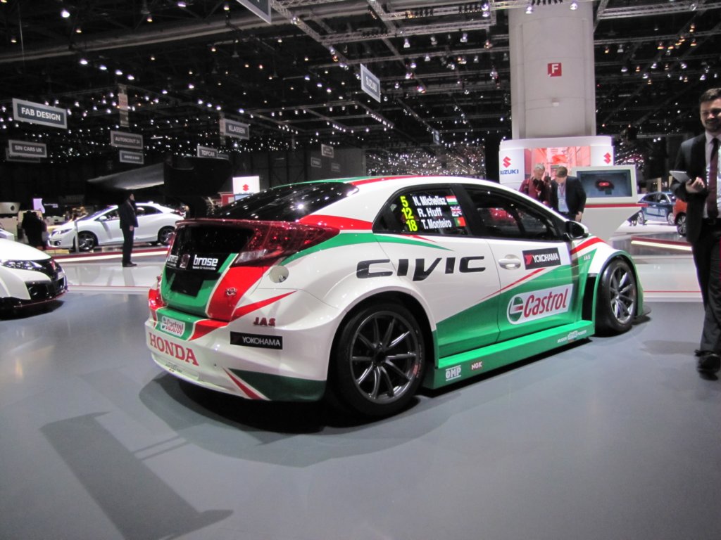 hondacivicwtcc20164.jpg