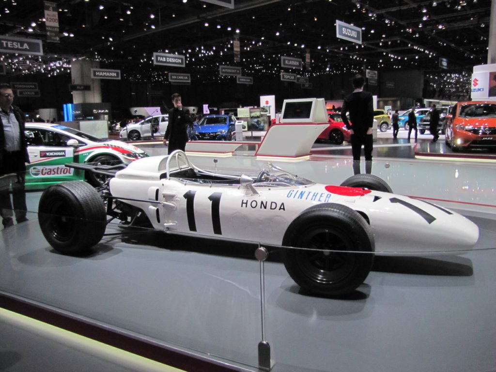 hondaf1ra2721965.jpg