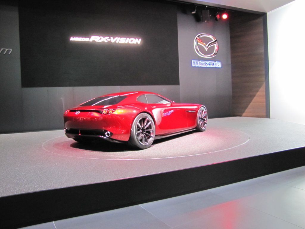 mazdarxvision32.jpg
