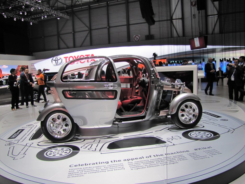 toyotakikai30.jpg