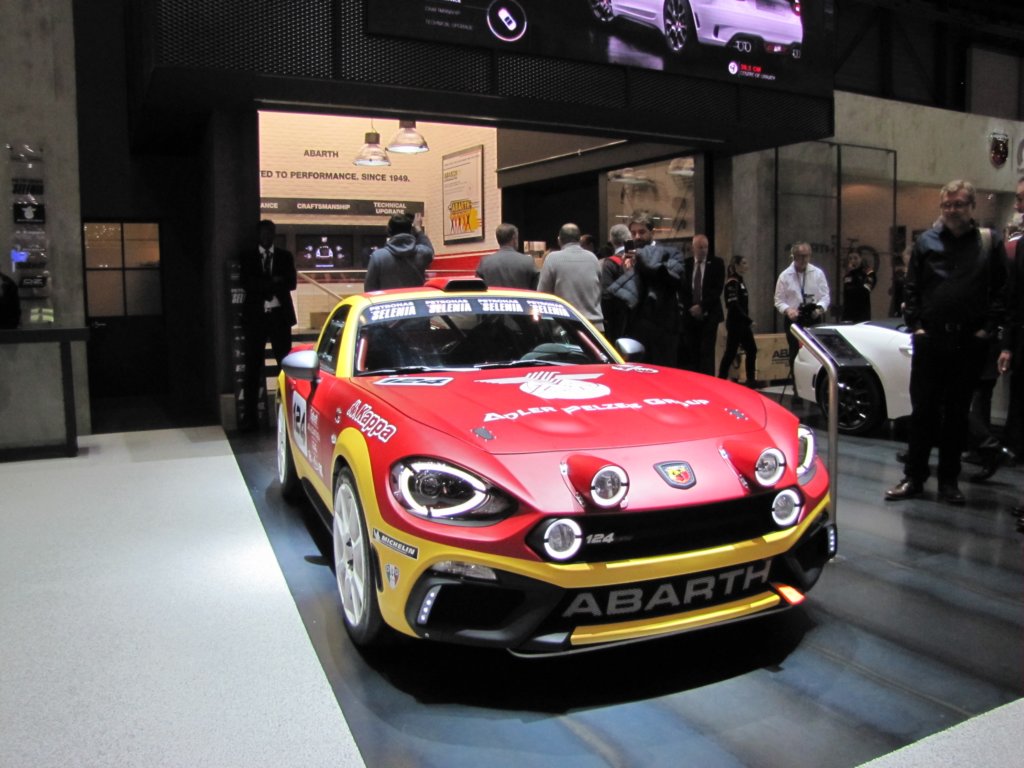 abarth124rally10.jpg