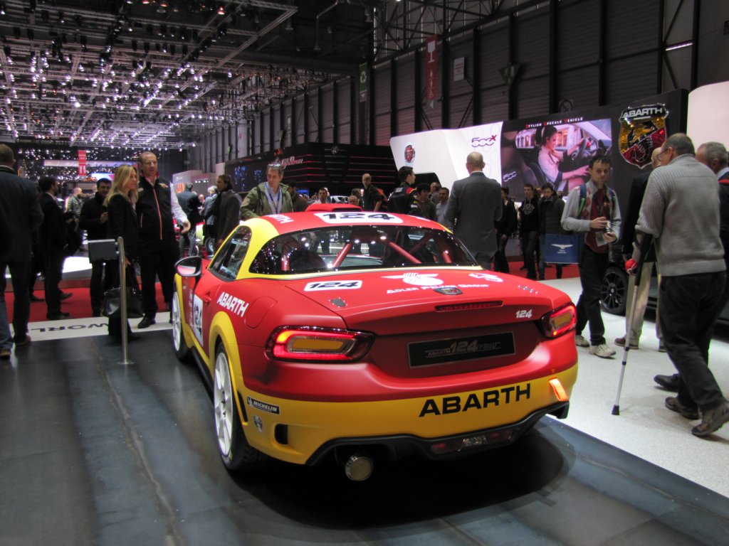 abarth124rally2.jpg