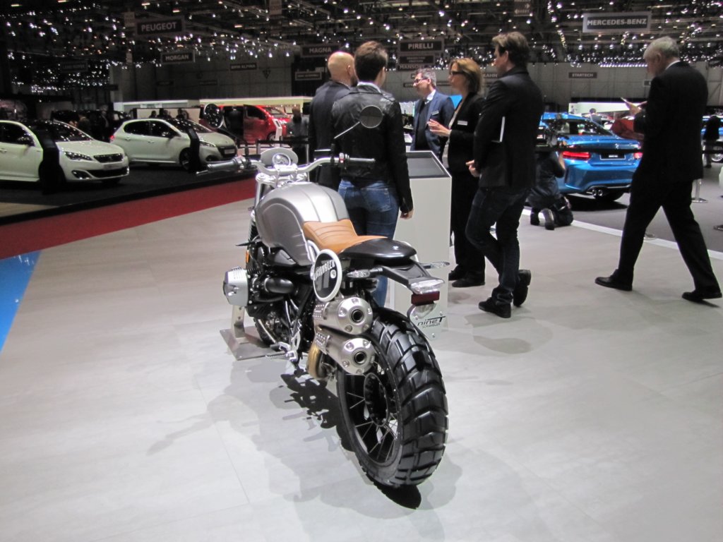 bmwrninet2.jpg