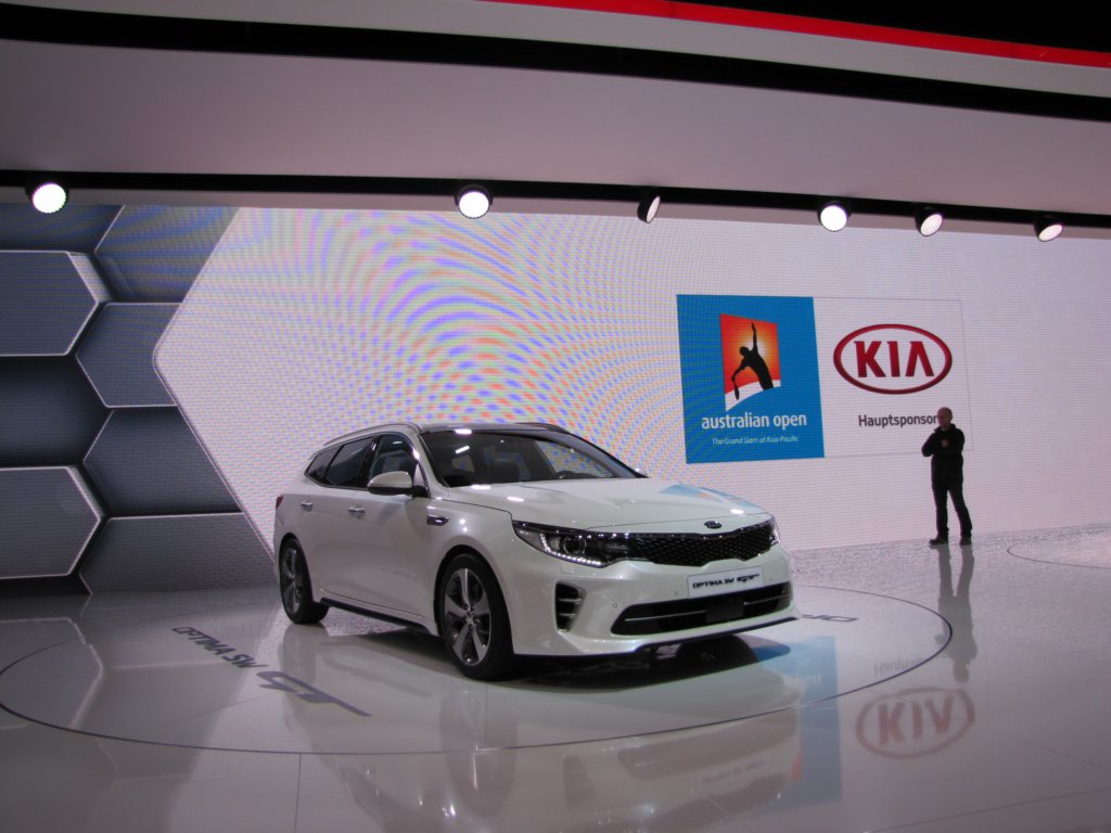 kiaoptimaswgt10.jpg