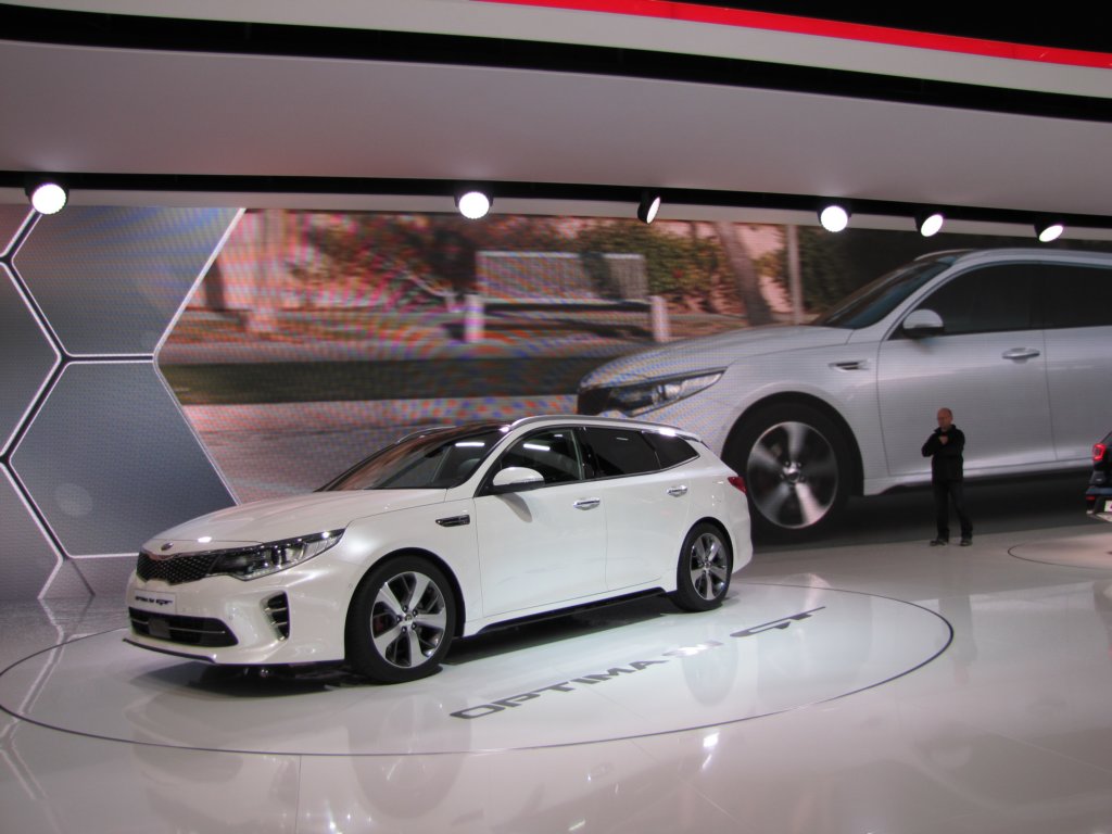 kiaoptimaswgt18.jpg