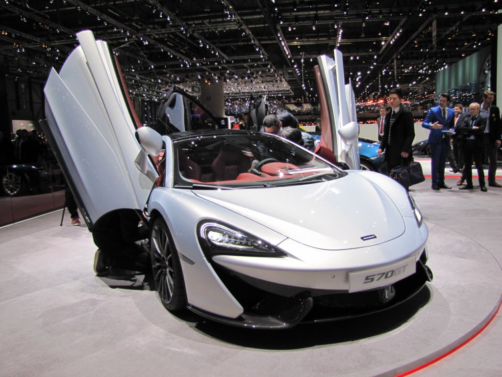 mclaren570gt22.jpg