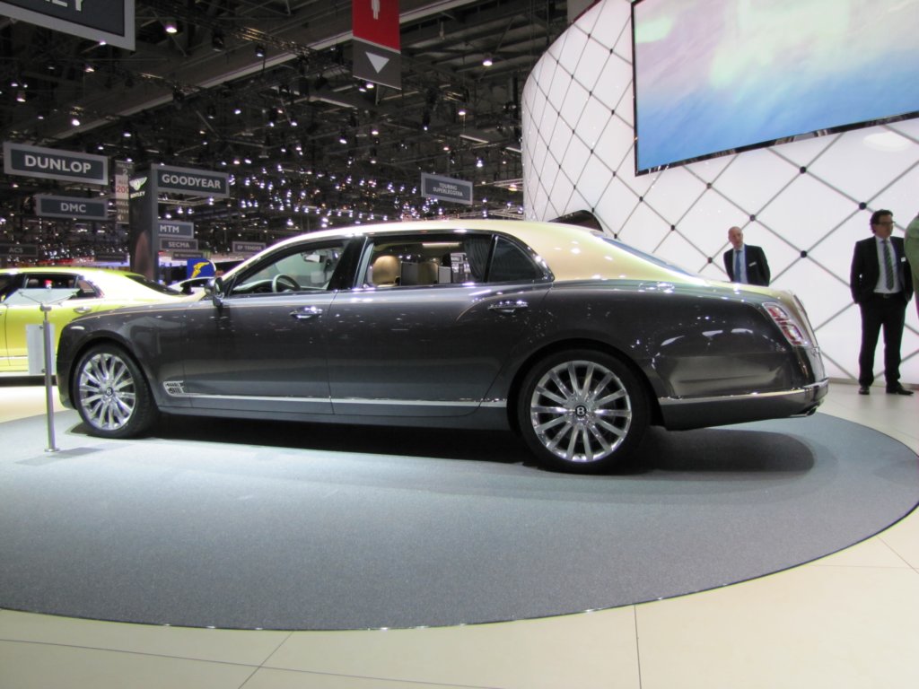 bentleymulsanneewb5.jpg