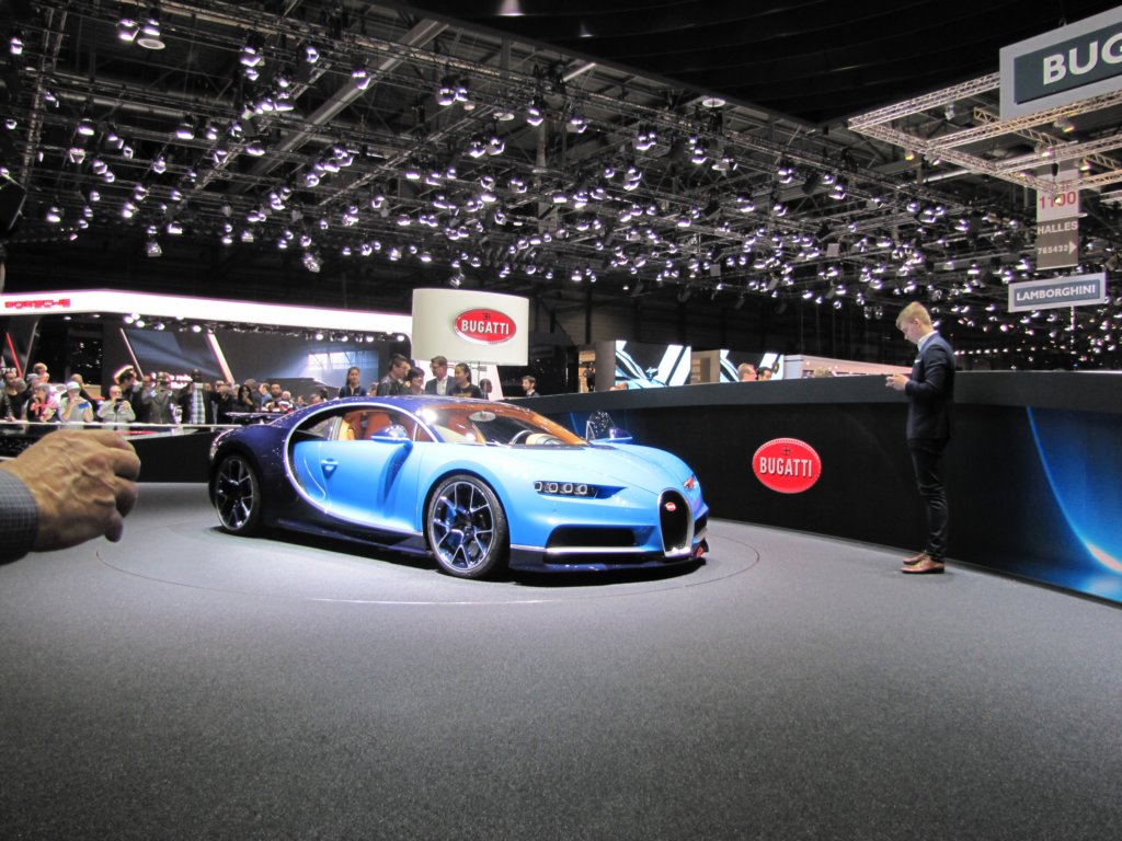 bugattichiron31.jpg