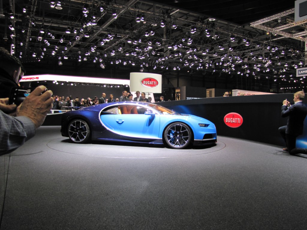 bugattichiron34.jpg