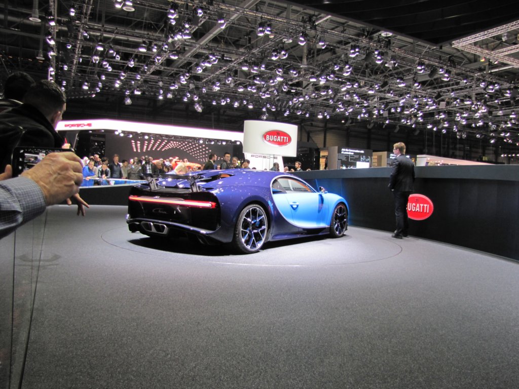 bugattichiron47.jpg
