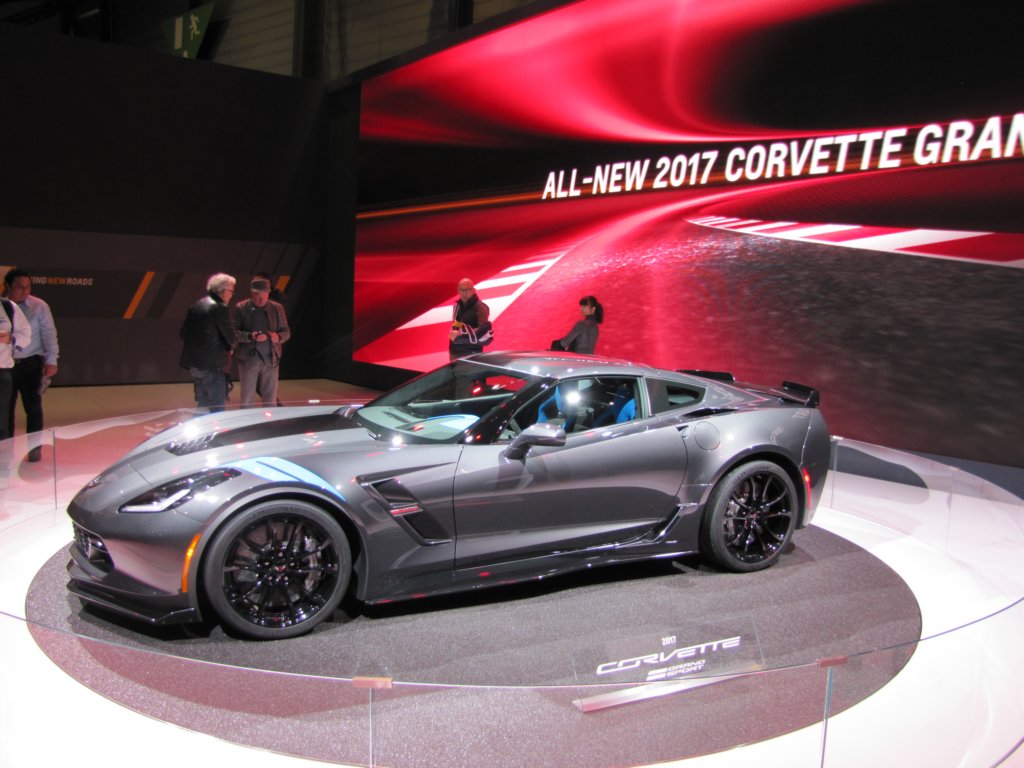 chevroletcorvettegrandsport3.jpg