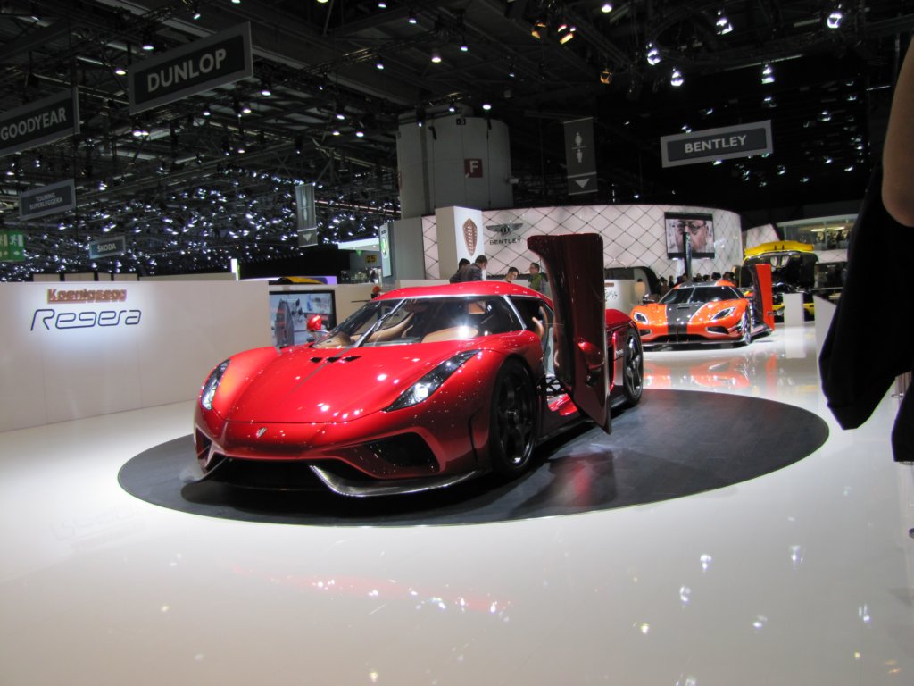 koenigseggregera34.jpg