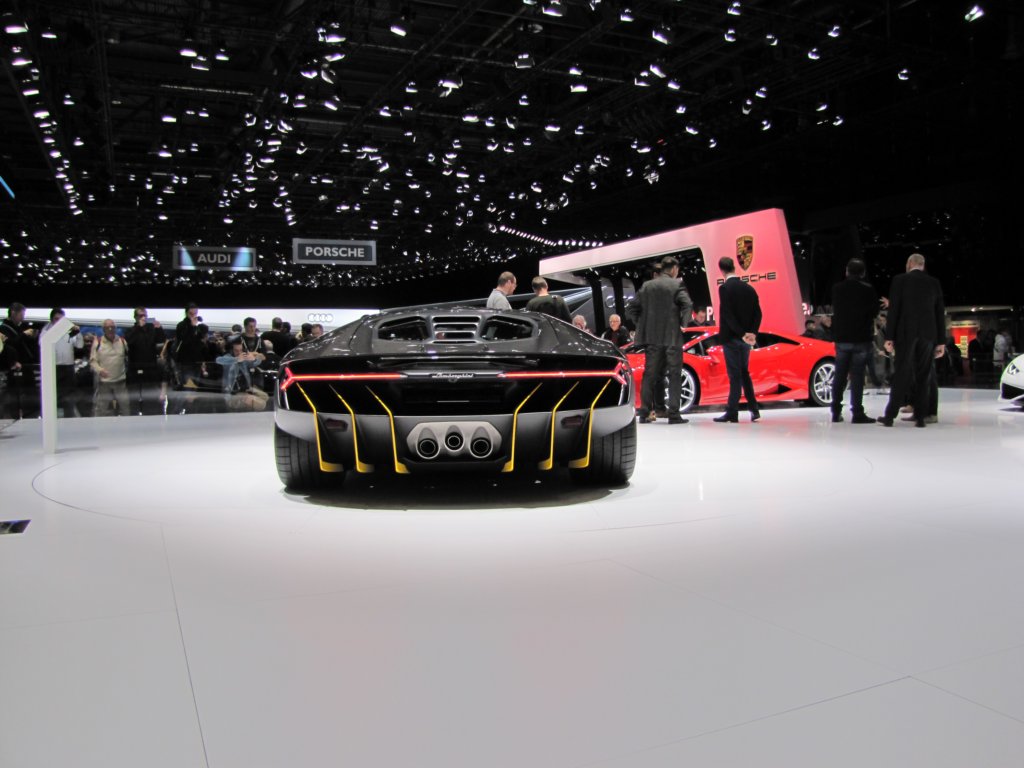 lamborghinicentenariolp770417.jpg