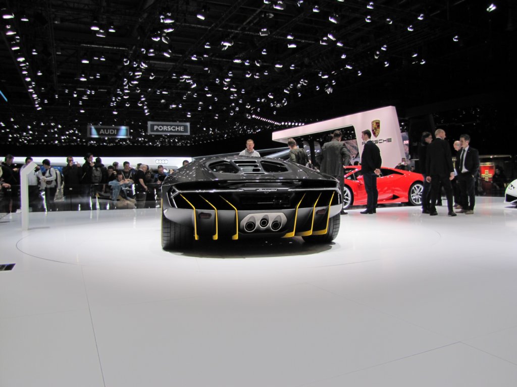 lamborghinicentenariolp770476.jpg