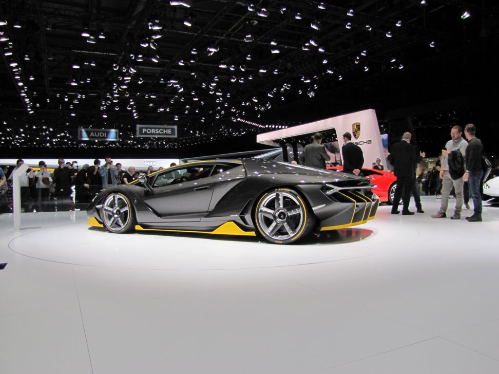 lamborghinicentenariolp77048.jpg