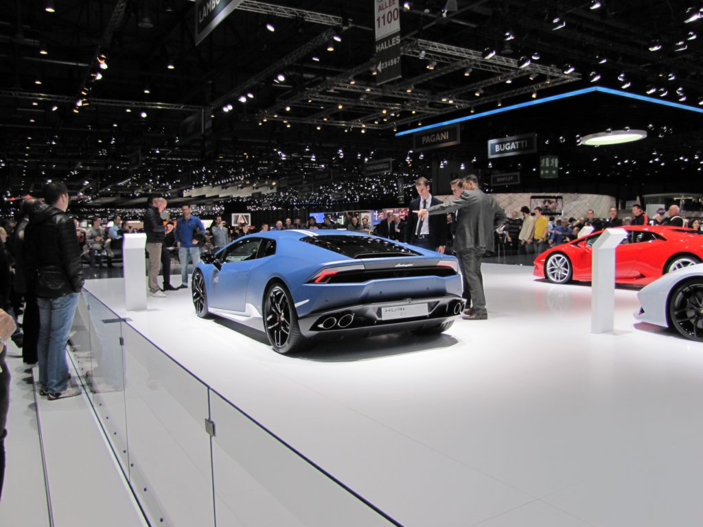 lamborghinihuracnlp6104avio2.jpg