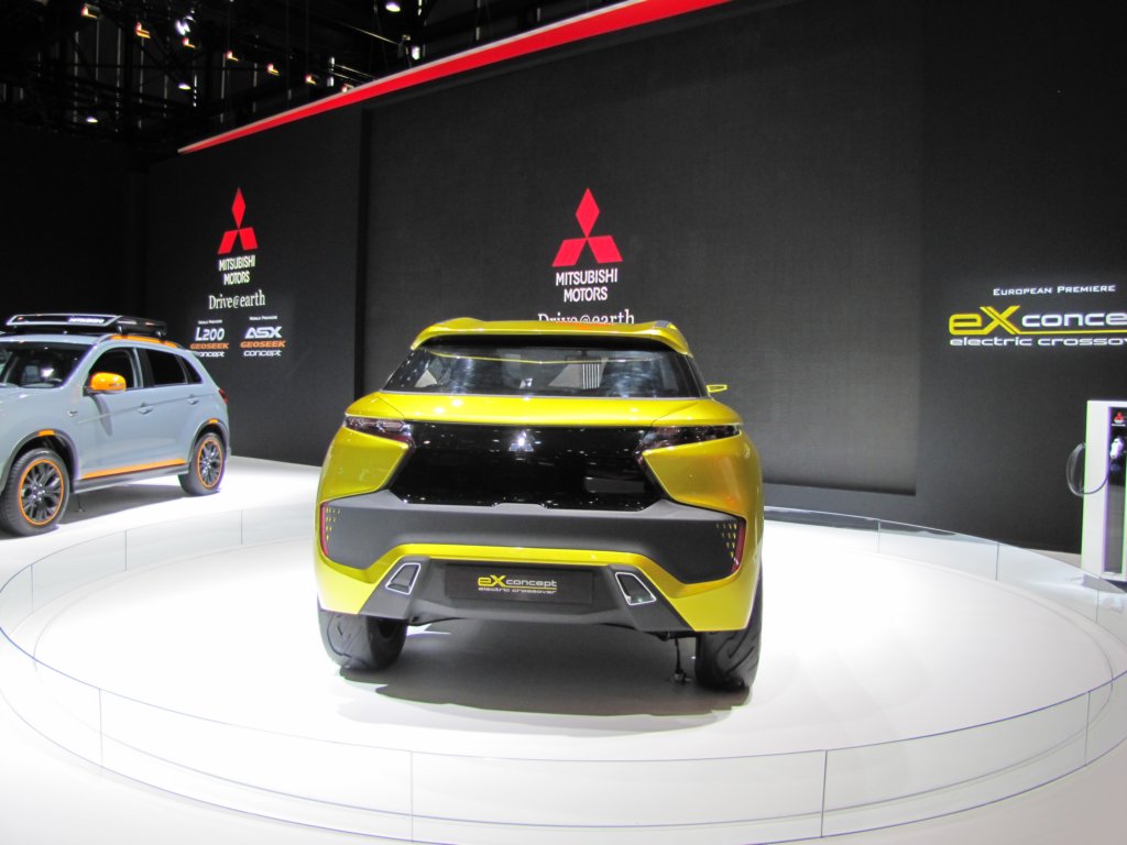 mitsubishiexconcept21.jpg