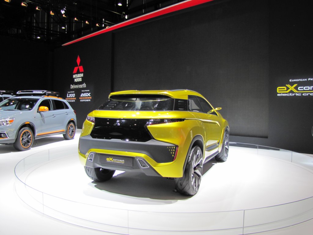 mitsubishiexconcept3.jpg