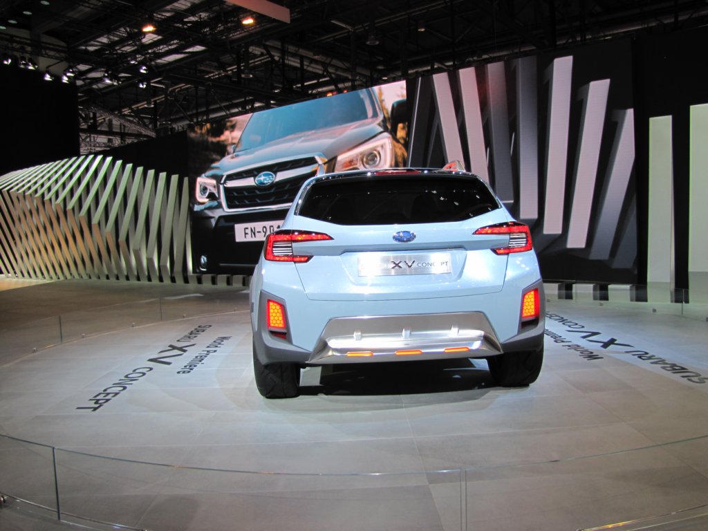 subaruxvconcept19.jpg