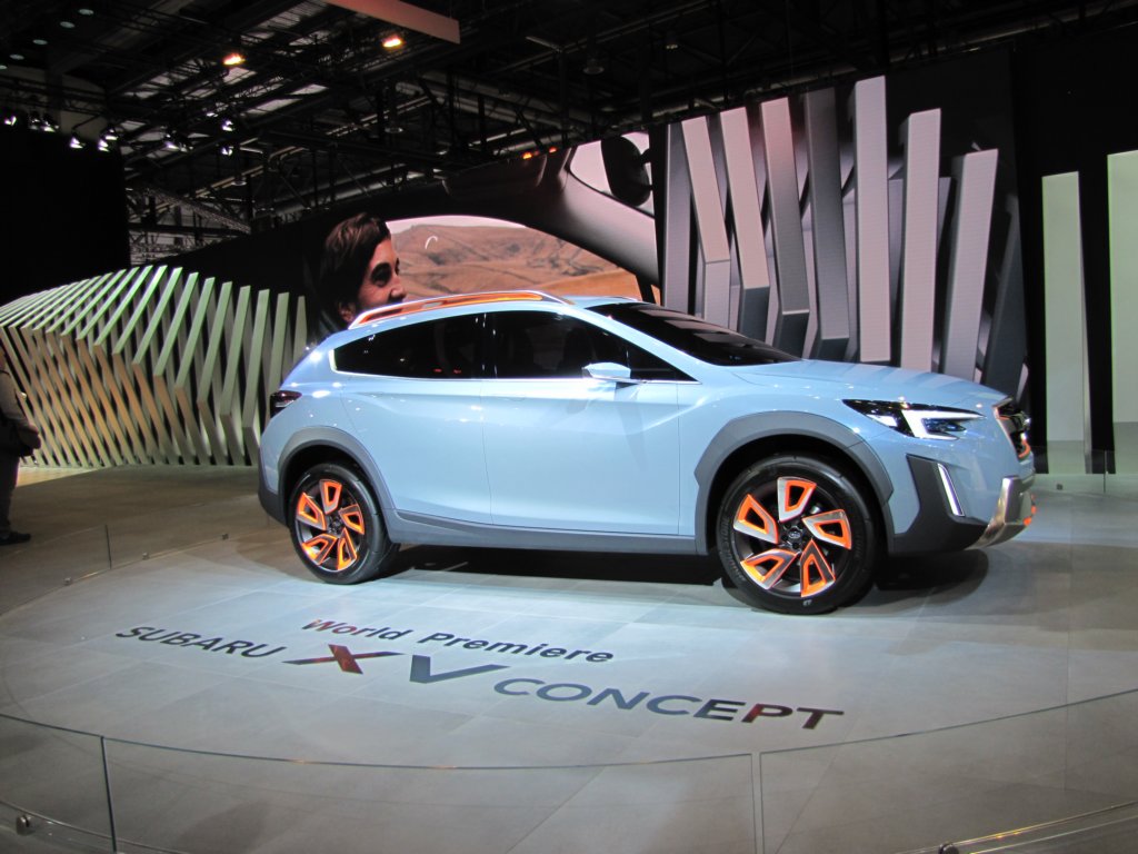 subaruxvconcept34.jpg
