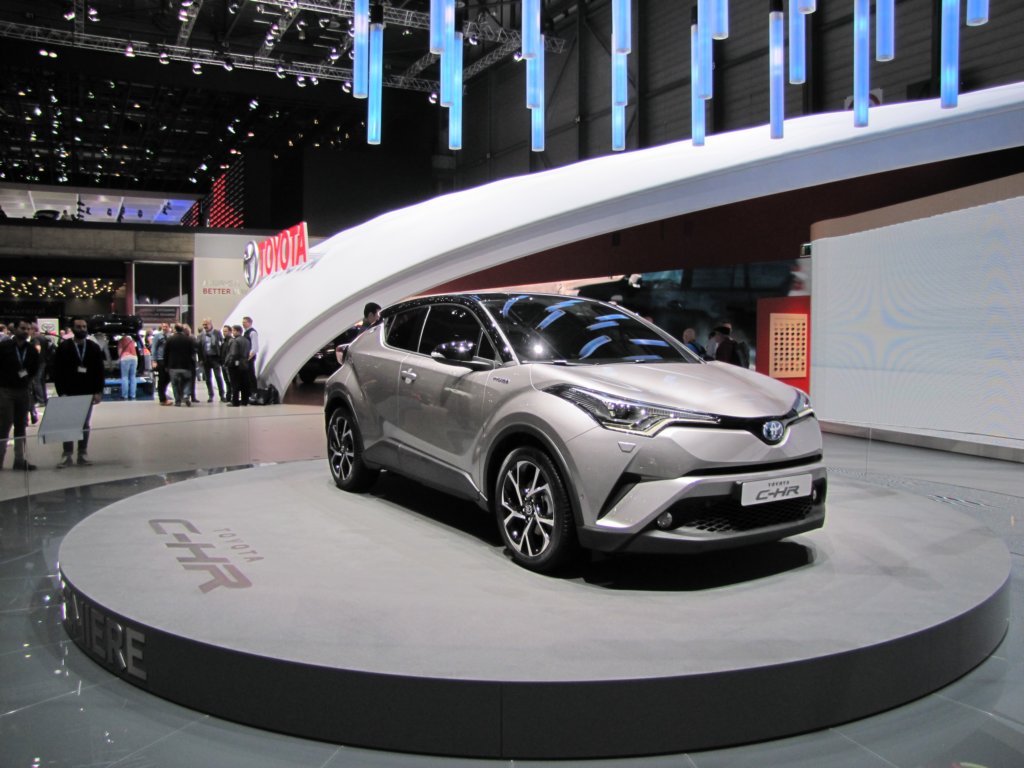 toyotachr4.jpg